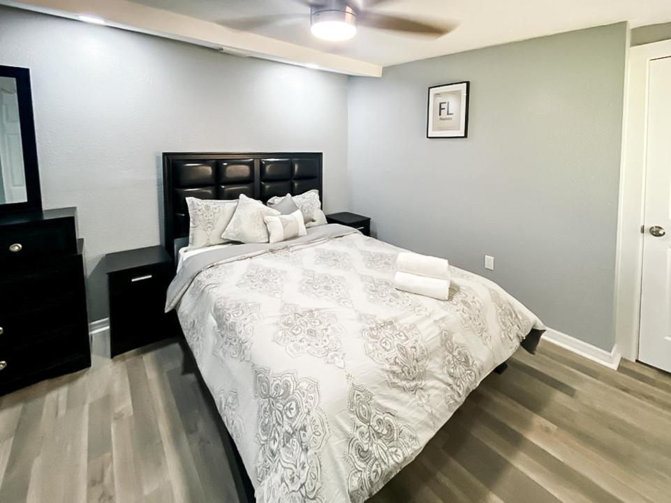 Sarasota Modern, Spacious, Comfy, Queen Beds, Backyard Rental Exterior foto